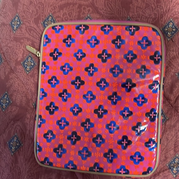 Tory Burch iPad Kindle tablet cast 10 x 8.5 perfect condition! - Picture 2 of 6